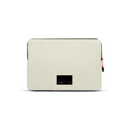 Housse de transport Ultralight Sleeve pour MacBook Pro 14”
