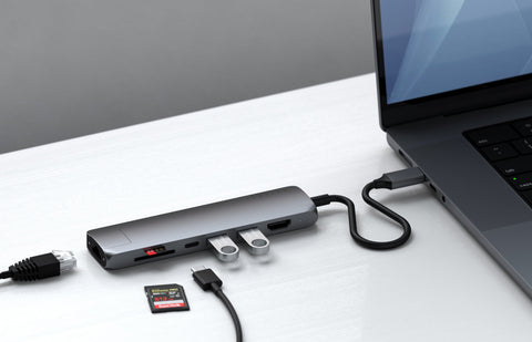 Adaptateur USB-C Slim Multi-Port avec Ethernet de SATECHI