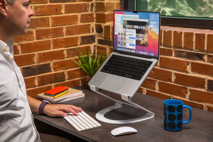 Support flexible pour MacBook CurveFlex de Twelve South